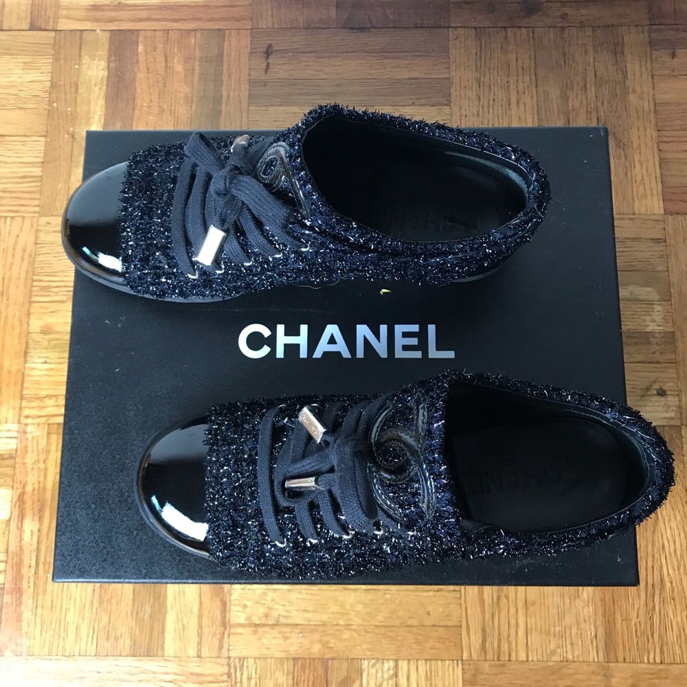 Chanel navy blue sneakers size 37.5